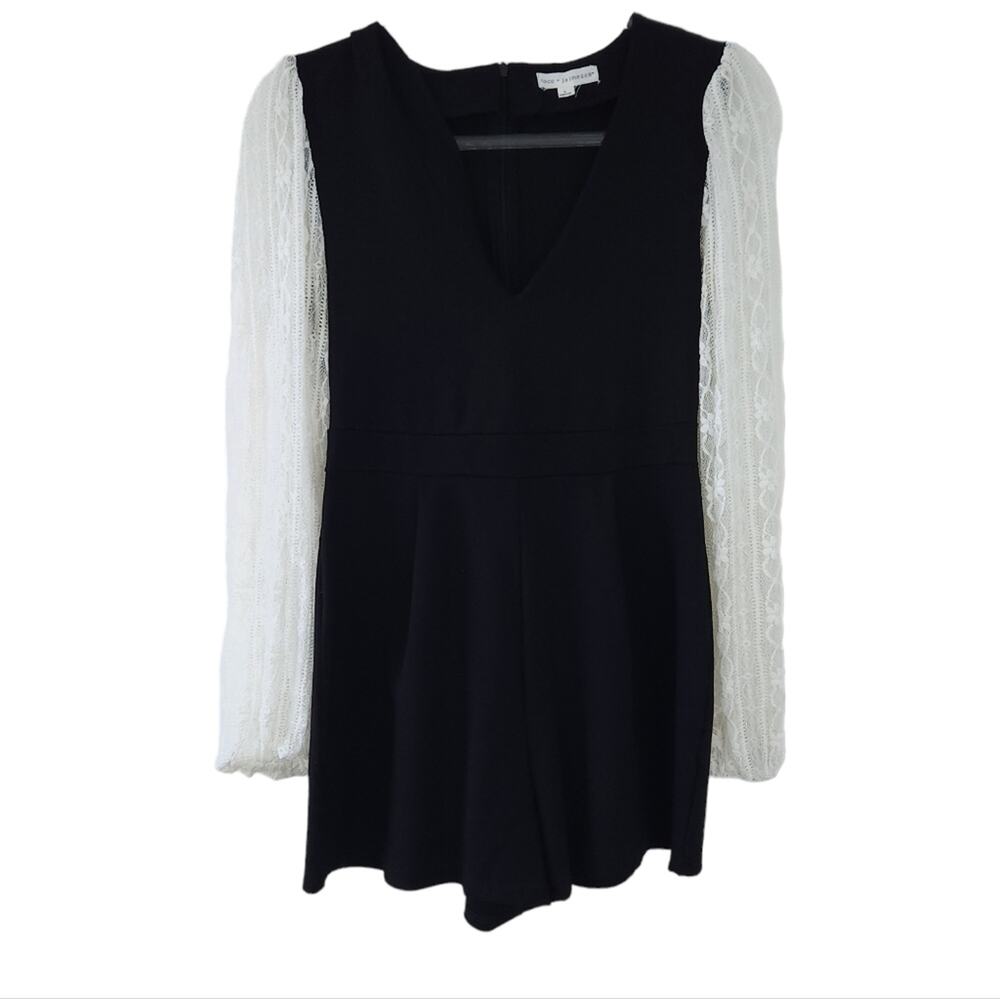 Coco + Jamieson Romper Cocktail Black with Lace Sleeves Large (FITS SMALLER)